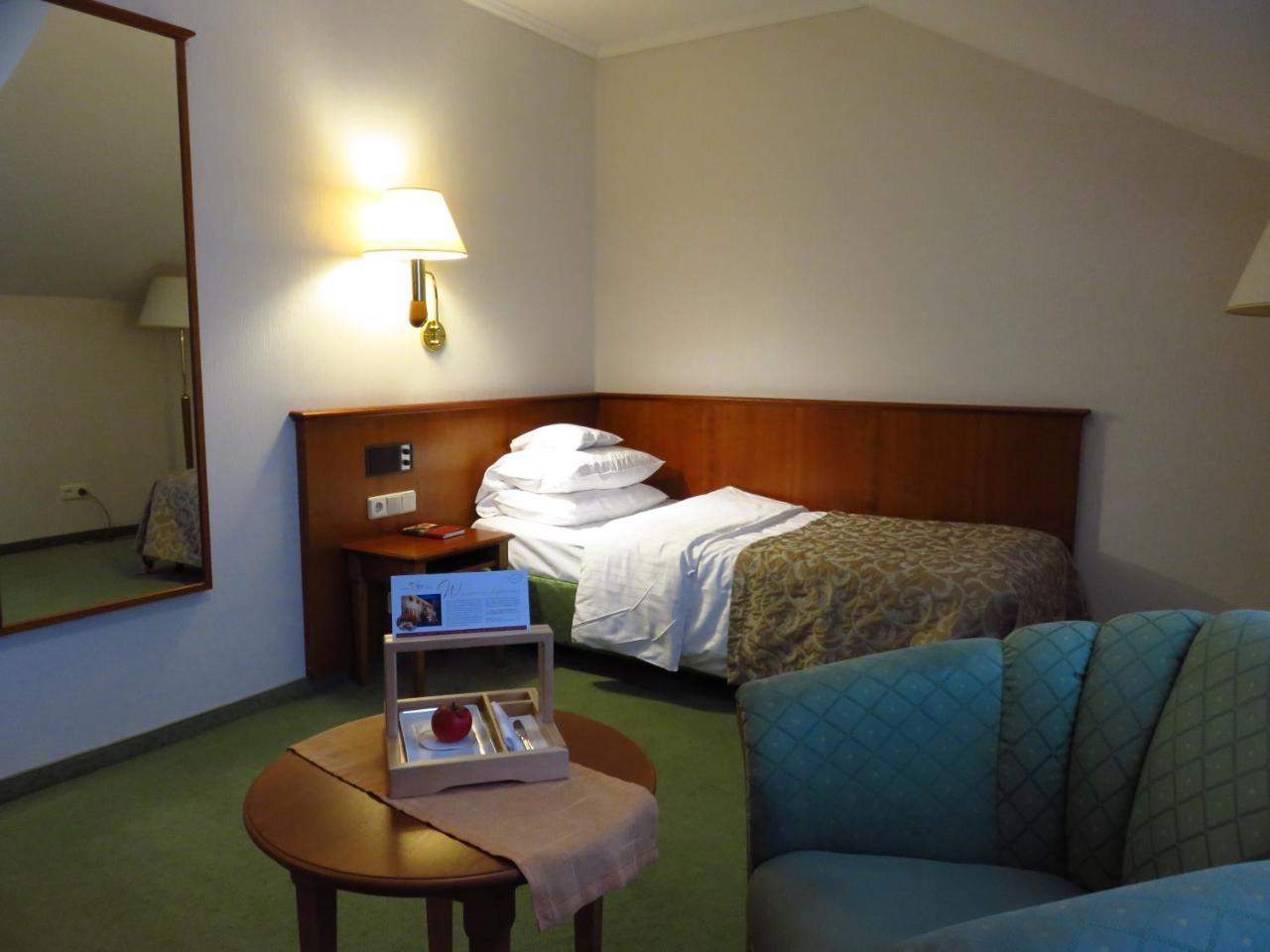 Oranienbaum-Woerlitz Ringhotel Hotel Zum Stein מראה חיצוני תמונה
